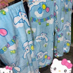 Hello Kitty Blue and Pink Blanket and Throw